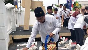 Wakil Menteri Transmigrasi (Wamentrans) Viva Yoga Mauladi mengajak generasi muda menjadikan perjuangan para transmigran sebagai teladan, karena mereka dinilai berjasa membuka peradaban baru di berbagai wilayah Indonesia.