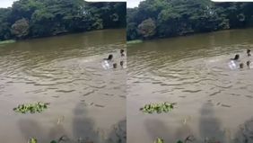 Peristiwa tragis ini bermula ketika ketiga korban bersama dua temannya mendatangi danau buatan tersebut untuk memancing. Namun, mereka kemudian memutuskan untuk berenang bersama di danau tersebut. Diduga karena tidak mahir berenang dan kondisi dasar 