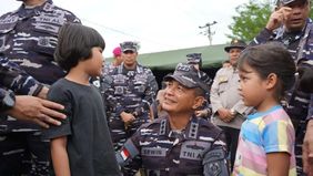 Wakil Kepala Staf Angkatan Laut (Wakil KSAL) Laksamana Madya TNI Erwin S. Aldedharma menginstruksikan seluruh personel TNI Angkatan Laut untuk memberikan pelayanan terbaik kepada masyarakat terdampak bencana di wilayah Aceh.