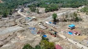 Pemerintah terus mempercepat pemulihan akses darat di sejumlah wilayah terdampak bencana di Sumatera. Terkini, Badan Nasional Penanggulangan Bencana (BNPB) menyatakan sejumlah daerah bahkan ada yang sudah pulih 100 persen.