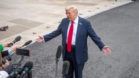 Presiden Amerika Serikat Donald Trump kembali menyuarakan keinginannya agar Amerika Serikat mengambil alih Greenland. Pernyataan tersebut disampaikan pada Senin 22 Desember 2025 dan kembali memicu penolakan tegas dari Denmark maupun Uni Eropa.