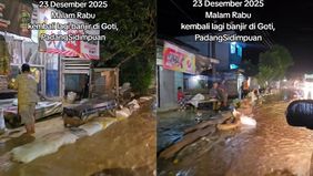 Warga di Desa Goti, Kota Padangsidimpuan, kembali menghadapi banjir pada malam Rabu, 23 Desember 2025 setelah hujan deras mengguyur wilayah tersebut. Dalam video yang beredar di media sosial, warga tampak berupaya menahan air dengan membuat tanggul t
