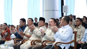 Presiden RI Prabowo Subianto menegaskan pemerintah lewat Satuan Tugas Penertiban Kawasan Hutan dan Pertambangan (Satgas PKH) akan terus bekerja demi melawan penyimpangan yang telah berlangsung lama dan merugikan Indonesia selama puluhan tahun lamanya