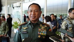 Sebuah video berdurasi 26 detik yang beredar di media sosial Facebook memuat narasi bahwa Panglima Tentara Nasional Indonesia (TNI) Agus Subianto menyampaikan ucapan selamat memperingati &ldquo;hari lahir&rdquo; sekaligus &ldquo;hari kemerdekaan&rdquo; West Papua.