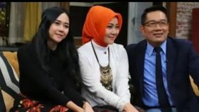 Atalia Praratya sempat berharap tak pernah satu acara TV dengan Aura Kasih, karena hal itu membuat Ridwan Kamil bahagia selalu penggemarnya.