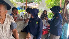 Salah satu fokus kegiatan adalah pembersihan Sekolah Yayasan Tarbiyah Islamiyah di Salareh Aia, Kecamatan Palembayan, Kabupaten Agam. Para anggota Brimob bersama masyarakat setempat bahu-membahu membersihkan lumpur yang mengendap di ruang-ruang kelas