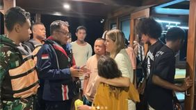 Operasi pencarian terhadap keluarga pelatih tim wanita B Valencia CF, Fernando Mart&iacute;n Carreras, memasuki hari keempat dengan kabar duka. Pada Senin pagi, 29 Desember 2025, satu jenazah perempuan ditemukan di perairan Selat Padar, kawasan Taman Nasion