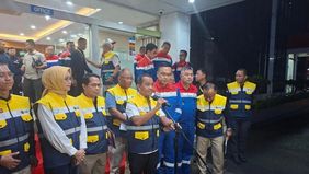 Menteri Energi dan Sumber Daya Mineral (ESDM) Bahlil Lahadalia kembali menegaskan komitmen pemerintah untuk menghentikan impor solar mulai tahun 2026 seiring dengan meningkatnya kapasitas produksi dalam negeri.