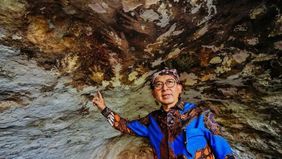 Menteri Kebudayaan Fadli Zon menegaskan pentingnya upaya konservasi terhadap Situs Gua Mananga Marapu yang berada di Kabupaten Sumba Timur, Provinsi Nusa Tenggara Timur, sebagai bagian dari pelestarian warisan sejarah dan budaya.