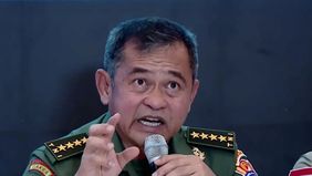 Kepala Staf TNI Angkatan Darat (KSAD) Jenderal TNI Maruli Simanjuntak menyampaikan pemerintah melalui Kementerian Pertahanan telah memesan sebanyak 100 unit jembatan bailey dari luar negeri untuk mendukung penanganan bencana.