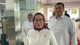 Menteri Pendayagunaan Aparatur Negara dan Reformasi Birokrasi (PAN-RB) Rini Widyantini mendatangi kantor Menteri Keuangan (Menkeu) Purbaya Yudhi Sadewa.