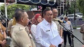 Pemerintah Provinsi DKI Jakarta memastikan tidak akan menyediakan kantong parkir di kawasan Bundaran Hotel Indonesia (HI) pada malam pergantian tahun untuk menghindari penumpukan kendaraan. Pernyataan itu disampaikan Gubernur DKI Jakarta Pramono Anun