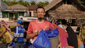 Di antara penerima manfaat sepanjang tahun ini, termasuk masyarakat terdampak bencana banjir dan longsor di Sumatra yang terjadi sejak akhir November 2025. Hingga Desember 2025, Human Initiative terlibat dalam respons darurat dan pemenuhan kebutuhan 