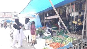 Kembali beroperasinya dapur Makan Bergizi Gratis (MBG) di wilayah terdampak bencana menjadi berkah tersendiri bagi petani dan pedagang pasar lokal. Pasalnya, komoditas pertanian warga kembali terserap secara signifikan, sementara pedagang pasar menja