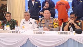 Kepolisian Resor (Polres) Tangerang Selatan (Tangsel), Polda Metro Jaya, menetapkan dua orang sebagai tersangka dalam kasus ledakan yang terjadi di Gedung Nucleus Farma di Jalan Jombang Raya Nomor 18 B, Kelurahan Pondok Pucung, Kecamatan Pondok Aren.