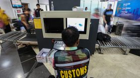 Direktorat Jenderal Bea dan Cukai (DJBC) mengingatkan masyarakat yang memanfaatkan libur Natal dan Tahun Baru (Nataru) untuk bepergian ke luar negeri agar memahami ketentuan terkait barang bawaan penumpang saat kembali ke Indonesia. 