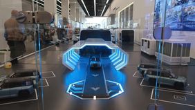 Setelah bersaing ketat selama beberapa tahun terakhir di setiap kuartal, BYD secara resmi mengungguli Tesla sebagai produsen kendaraan listrik murni atau battery electric vehicle (BEV) terbesar di dunia sepanjang tahun 2025.