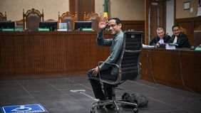 Jaksa menyebut Nadiem Anwar Makarim diduga membuka jalan agar mantan anggota Komisi X DPR RI Agustina Wilujeng Pramestuti dapat "menitipkan nama" dalam pengadaan laptop Chromebook di lingkungan Kemendikbudristek.