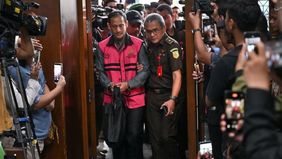 Jaksa penuntut umum (JPU) Kejaksaan Agung Roy Riady menyampaikan Nadiem Makarim diduga menjalankan pengadaan laptop Chromebook di Kementerian Pendidikan, Kebudayaan, Riset, dan Teknologi semata-mata untuk kepentingan bisnis pribadinya.