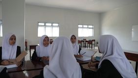 Seorang guru akuntansi SMK Negeri 7 Medan Eka Sriwahyuni Purba (47) mengaku senang bantuan revitalisasi sampai ke sekolah tempatnya mengajar. Eka mengatakan, dengan adanya pembangunan laboratorium akuntansi, siswa-siswi akan semakin terlatih dalam me