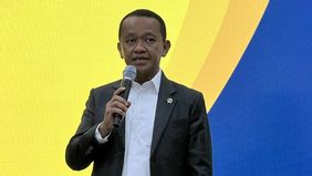 Menteri Energi dan Sumber Daya Mineral (ESDM) Bahlil Lahadalia mengungkapkan bahwa kinerja lifting minyak bumi nasional sepanjang tahun 2025 berhasil melampaui target yang ditetapkan dalam Anggaran Pendapatan dan Belanja Negara (APBN).