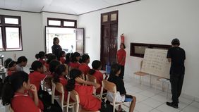 Sekolah Rakyat memberi kesempatan anak-anak untuk menempuh pendidikan dalam lingkungan yang layak dan aman.