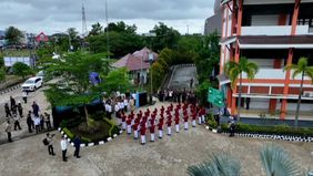 Suasana haru menyelimuti acara peresmian Sekolah Rakyat (SR) secara nasional yang dipusatkan di Sekolah Rakyat Terpadu 9 Kota Banjarbaru, Kalimantan Selatan, Senin, 12 Januari 2026.