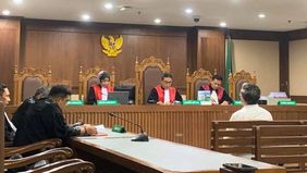 Majelis Hakim Pengadilan Tindak Pidana Korupsi pada Pengadilan Negeri Jakarta Pusat menjatuhkan vonis pidana penjara kepada dua pengusaha swasta, Djunaidi Nur dan Aditya Simaputra, dalam perkara dugaan korupsi kerja sama pengelolaan kawasan hutan.