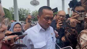 Istana Kepresidenan menanggapi isu yang menyebut pemerintahan Presiden Prabowo Subianto dan Wakil Presiden Gibran Rakabuming Raka tengah menyiapkan naskah Rancangan Undang-Undang (RUU) Penanggulangan Disinformasi dan Propaganda Asing.