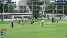 PSGC Ciamis berhasil membalikkan keadaan dari ketertinggalan 0-1 di babak pertama dan memenangkan pertandingan dengan skor 2-1 atas lawannya Tri Brata Rafflesia FC dalam lanjutan laga Grup B Liga Nusantara 2025/2026, di Stadion Kota Barat, Solo, Juma