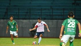 Laga Persebata Lembata vs Persekabpas yang digelar di Lapangan Tot Heil Onzer Ribbenkast (THOR), Surabaya akan disiarkan langsung Nusantara TV mulai pukul 19.00 WIB.