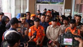 Menteri Perhubungan Dudy Purwagandhi berharap seluruh korban kecelakaan pesawat ATR 42-500 milik Indonesia Air Transport yang belum ditemukan dapat segera ditemukan oleh tim SAR gabungan dalam operasi pencarian di kawasan Gunung Bulusaraung, Kabupate