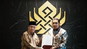 Menteri Kebudayaan Fadli Zon menunjuk sejumlah tokoh senior sebagai penasihat nasional di bidang kebudayaan, sejarah, sastra, dan permuseuman guna memperkuat arah kebijakan serta pelaksanaan program strategis Kementerian Kebudayaan.