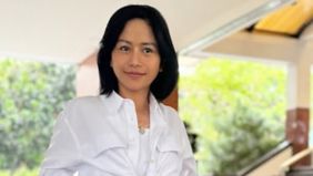 Alasan Farida Nurhan alias Omay memutuskan ingin menjual akun YouTube pribadinya seharga Rp10 miliar. 