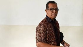 Emirsyah Satar, mantan Direktur Utama PT Garuda Indonesia, mengajukan bukti baru dalam sidang peninjauan kembali perkara korupsi pengadaan pesawat.