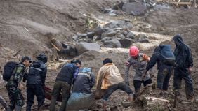 Sebanyak 25 jenazah korban longsor di Kampung Pasir Kuning, Desa Pasirlangu, Kecamatan Cisarua, Kabupaten Bandung Barat (KBB) telah berhasil dievakuasi dari timbunan lumpur dan material longsoran.