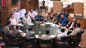 Prabowo Subianto menggelar pertemuan dengan sejumlah anggota Kabinet Merah Putih di kediamannya di Hambalang, Bogor