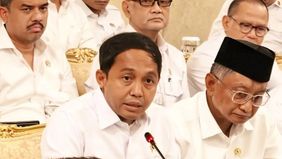 Menteri Kehutanan (Menhut) Raja Juli Antoni menyatakan Kementerian Kehutanan (Kemenhut) aktif mendorong percepatan pemulihan wilayah serta masyarakat terdampak banjir bandang dan tanah longsor di Aceh, Sumatera Utara, dan Sumatera Barat.