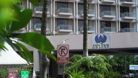 Agenda aanmaning atau teguran dalam rangka eksekusi penyelamatan aset negara di Blok 15 Kawasan Gelora Bung Karno (GBK), Jakarta Pusat yang selama ini dikenal sebagai lokasi eks Hotel Sultan mengalami kendala prosedural.