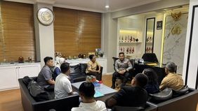 Kepolisian membeberkan hasil mediasi atau restorative justice (RJ) antara guru berinisial CB yang dikenal dengan sapaan Ibu Budi dan orang tua murid terkait kasus dugaan kekerasan verbal di salah satu sekolah swasta di Tangerang Selatan.