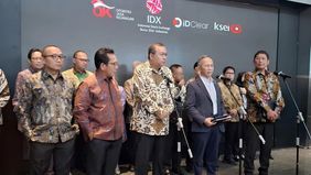 Otoritas Jasa Keuangan (OJK) menegaskan bahwa pengunduran diri Direktur Utama PT Bursa Efek Indonesia (BEI) Iman Rachman tidak akan mengganggu operasional BEI maupun pasar modal Indonesia secara keseluruhan.