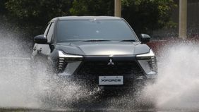 Pengemudi Mobil Perlu Memahami Teknik Berkendara Yang Tepat Saat Hujan Lebat.
