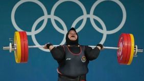 Kabar terbaru dari atlet angkat besi kebanggaan Indonesia, Nurul Akmal, mendadak menjadi sorotan publik. Atlet yang akrab disapa Amel itu mengungkap status terbarunya sebagai Pegawai Pemerintah dengan Perjanjian Kerja (PPPK) Paruh Waktu.