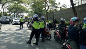 Ditlantas Polda Metro Jaya menggelar Operasi Keselamatan Jaya 2026 mulai hari ini, Senin, 2 Februari 2026. Operasi akan berlangsung selama dua pekan, terhitung sejak 2 hingga 15 Februari 2026, dan dilaksanakan secara serentak di seluruh wilayah hukum