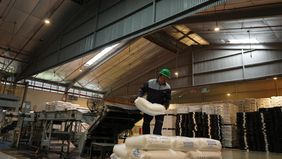 Sinergi di lingkungan Pertamina Group terus memperkuat agenda hilirisasi petrokimia nasional. Upaya tersebut diwujudkan melalui PT Polytama Propindo (Polytama), perusahaan afiliasi PT Pertamina (Persero), yang memanfaatkan pasokan.