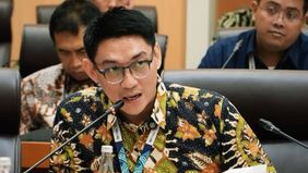 Direktur Utama PT Produksi Film Negara (PFN), Ifan Seventeen, menghadiri Rapat Dengar Pendapat (RDP) Panitia Kerja (Panja) Kreativitas dan Distribusi Film Nasional Komisi VII DPR RI.