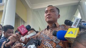 Menteri Sekretaris Negara Prasetyo Hadi turut menjelaskan pernyataan Presiden Prabowo Subianto terkait rencana gerakan &ldquo;Gentengisasi&rdquo; yang disampaikan dalam Rapat Koordinasi Nasional Pemerintah Pusat dan Daerah