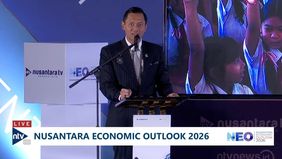 Menteri Koordinator Bidang Infrastruktur dan Pembangunan Kewilayahan Agus Harimurti Yudhoyono (AHY) menekankan pentingnya pengurangan ketergantungan terhadap transportasi darat berbasis energi fosil sebagai langkah strategis menekan emisi karbon nasi