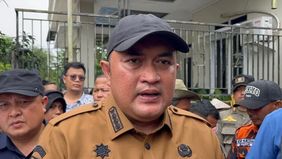 Bupati Bogor Rudy Susmanto melakukan inspeksi mendadak ke proyek pembangunan perumahan di Kecamatan Sukamakmur pada Selasa, 3 Februari 2026, yang diduga berkaitan dengan peristiwa tanah bergerak di wilayah tersebut. 
