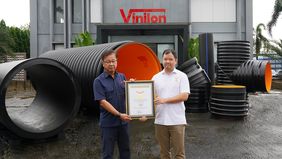Vinilon Group mencatatkan prestasi dengan meraih dua Rekor Museum Rekor Dunia Indonesia (MURI) sekaligus sebagai produsen pipa High Density Polyethylene (HDPE) terbesar berdiameter 1600 milimeter dan pipa KRAH dengan diameter terbesar 2000 milimeter.